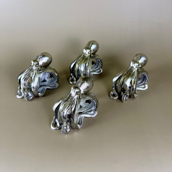 Set of 4 Silver Octopus Napkin Rings | Coastal Resin Sculpted Design | Nautical - Picture 2 of 15